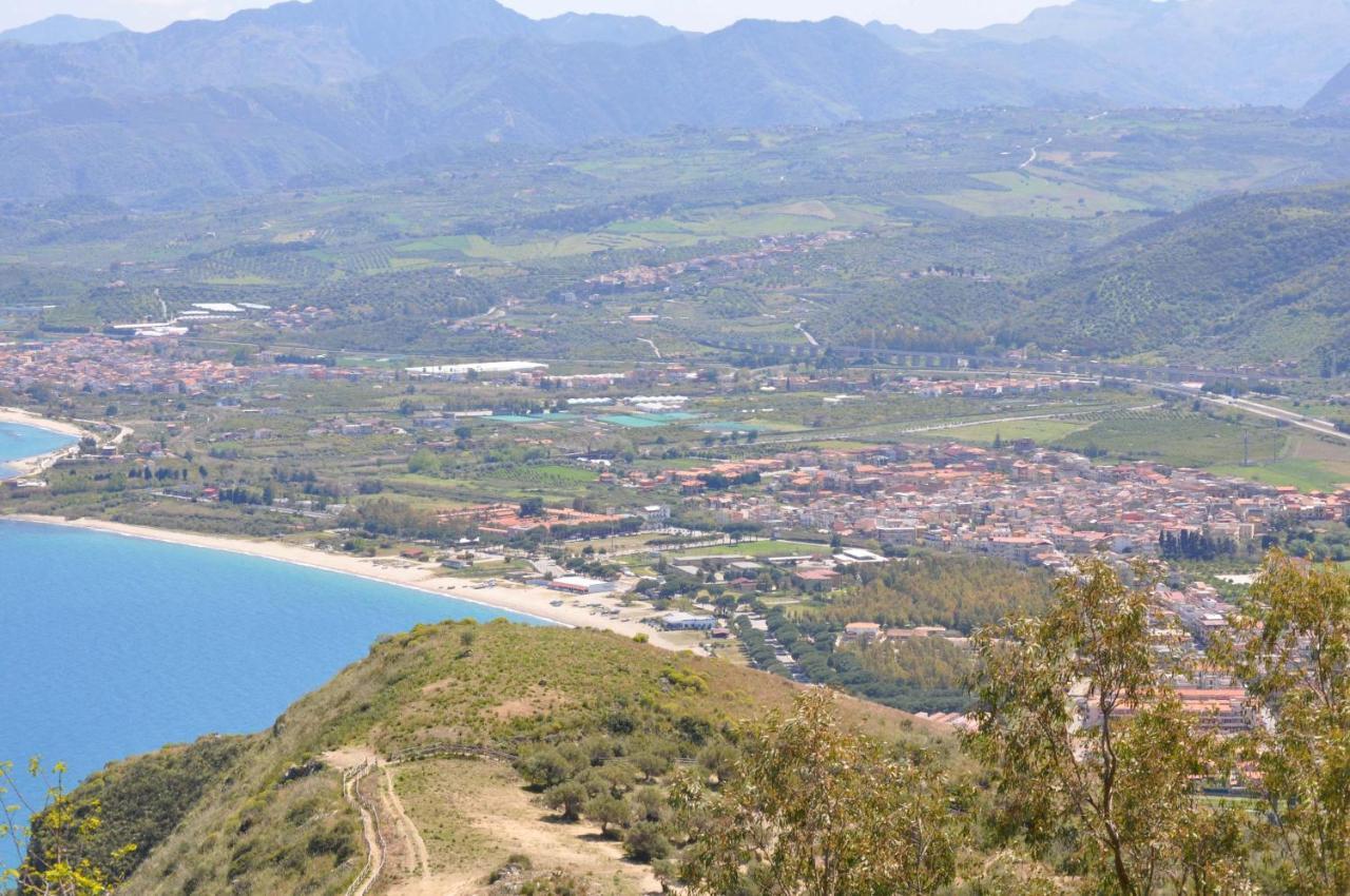 Casa Benny Difronte Al Mare Appartement Oliveri Buitenkant foto